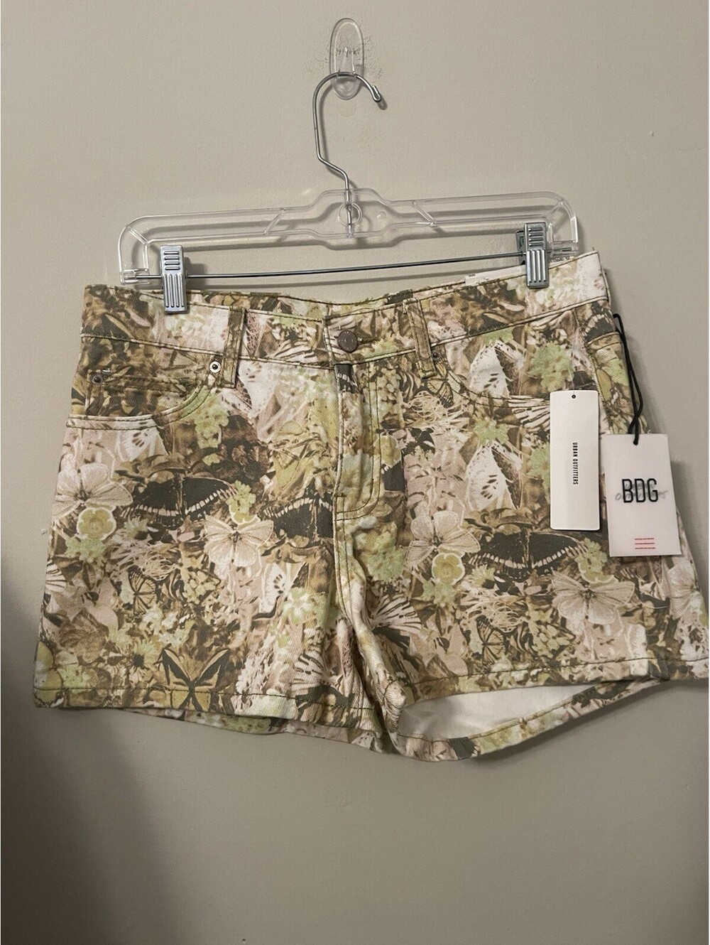 Urban Outfitters BDG Dipped V-Front Botanical Print Denim Shorts 29 Butterfly